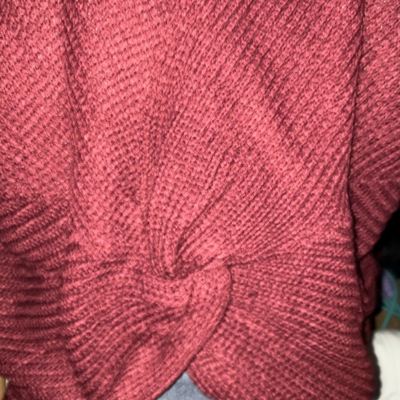 YOUR NEW FAVOURITE SWEATER ❤️ - Picture 6 of 12